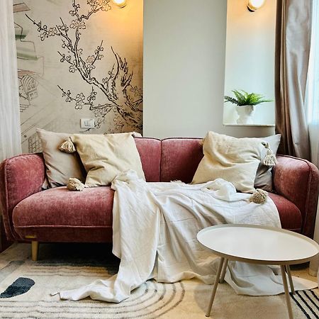 Ultracentral Lux Boutique 1Br Ap Near Subway Bucarest Exterior foto